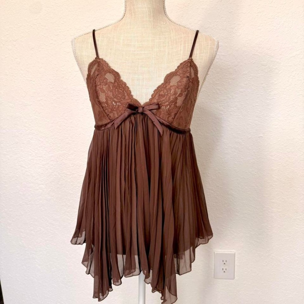 Y2K Cabernet Brown Lace Babydoll Top